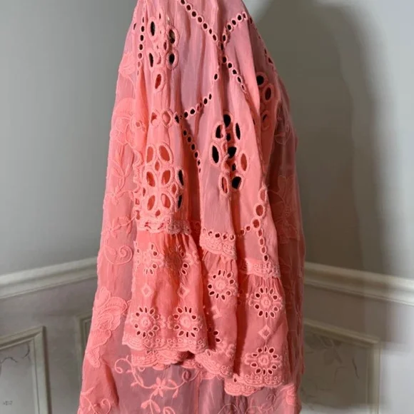 Johnny Was Embroidered Blouse Size L - Picture 4 of 10